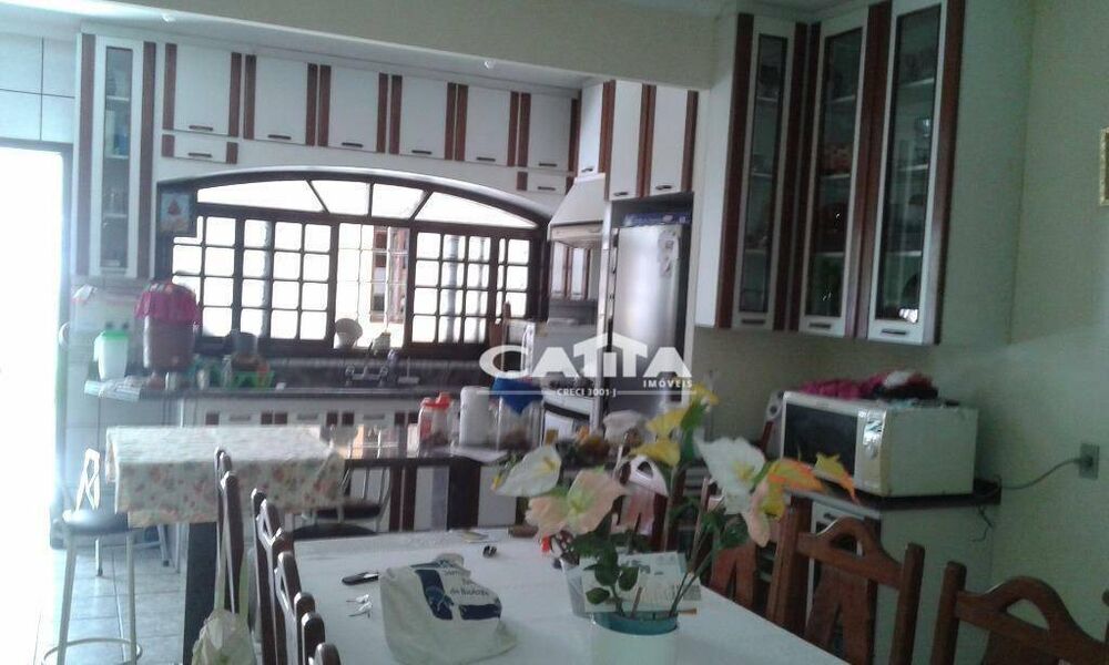 Sobrado, 3 quartos, 379 m² - Foto 2