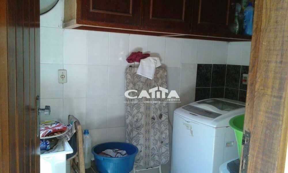 Sobrado, 3 quartos, 379 m² - Foto 1