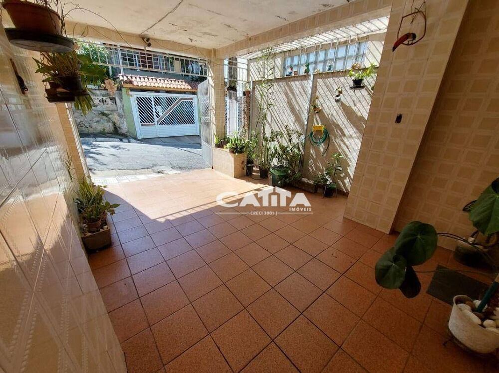 Sobrado à venda com 3 quartos, 150m² - Foto 1