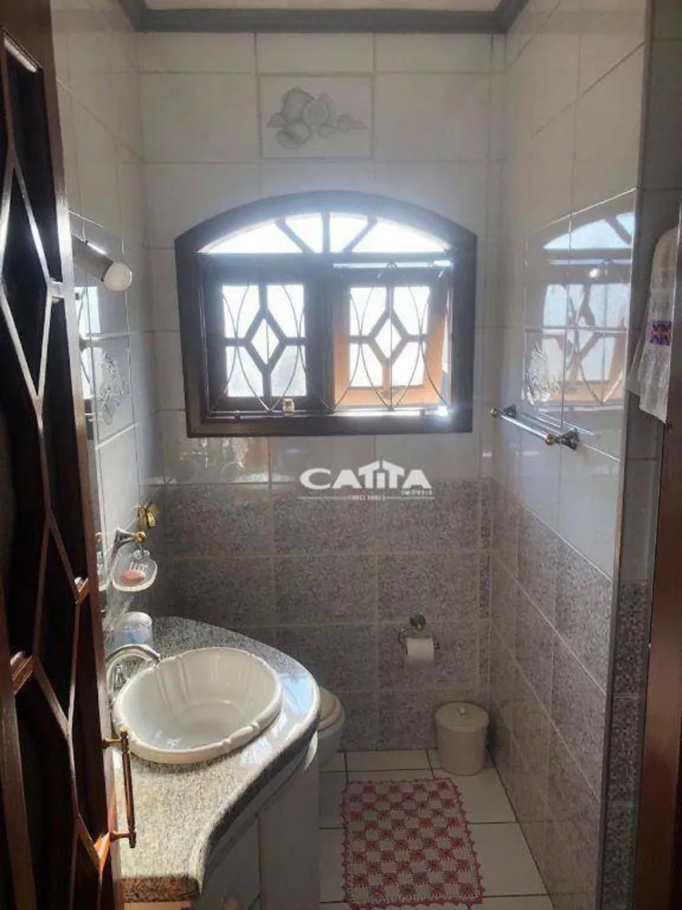 Sobrado, 3 quartos, 210 m² - Foto 1