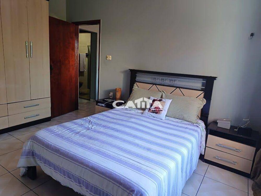 Casa, 3 quartos, 215 m² - Foto 5