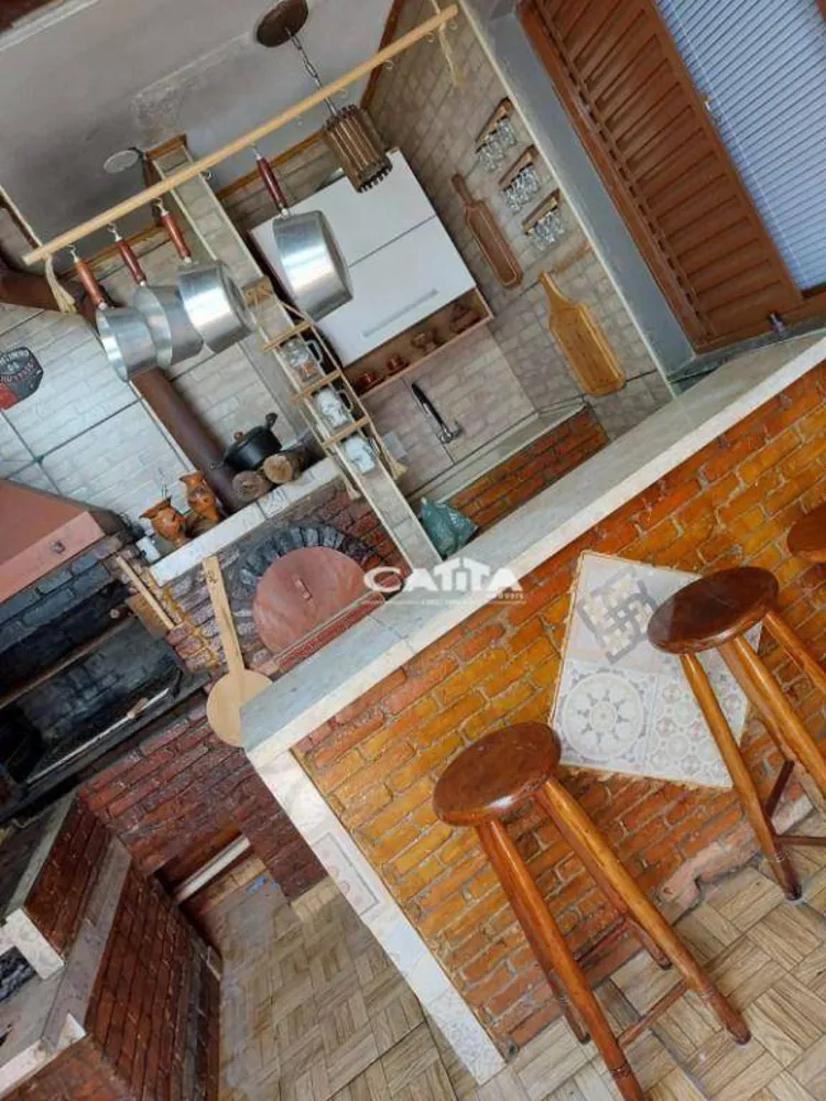 Casa, 10 quartos, 221 m² - Foto 4