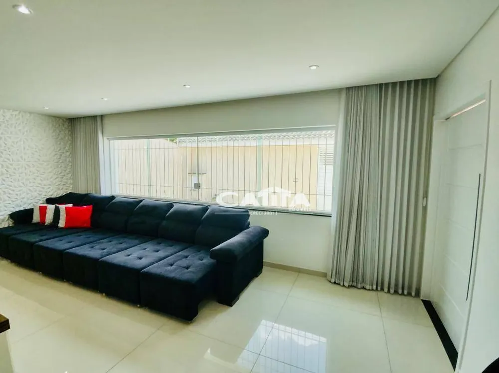 Casa, 3 quartos, 195 m² - Foto 1