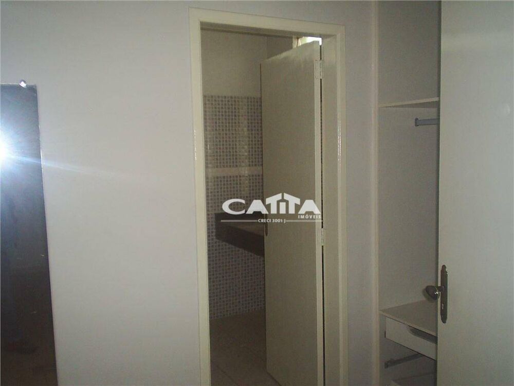 Sobrado, 6 quartos, 250 m² - Foto 1