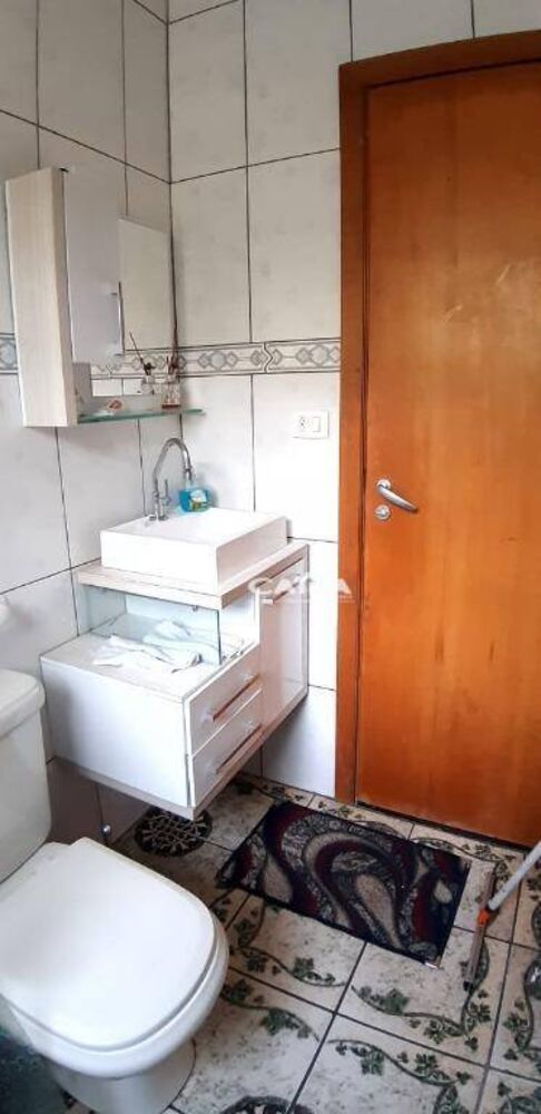 Casa, 4 quartos, 146 m² - Foto 1