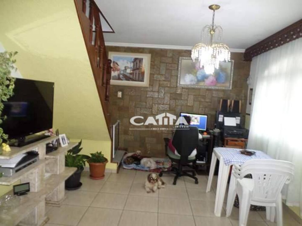 Sobrado à venda com 3 quartos, 372m² - Foto 1