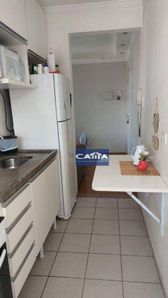 Apartamento à venda com 2 quartos, 48m² - Foto 2