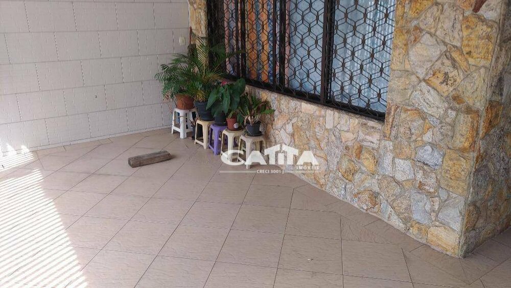 Casa, 3 quartos, 192 m² - Foto 2