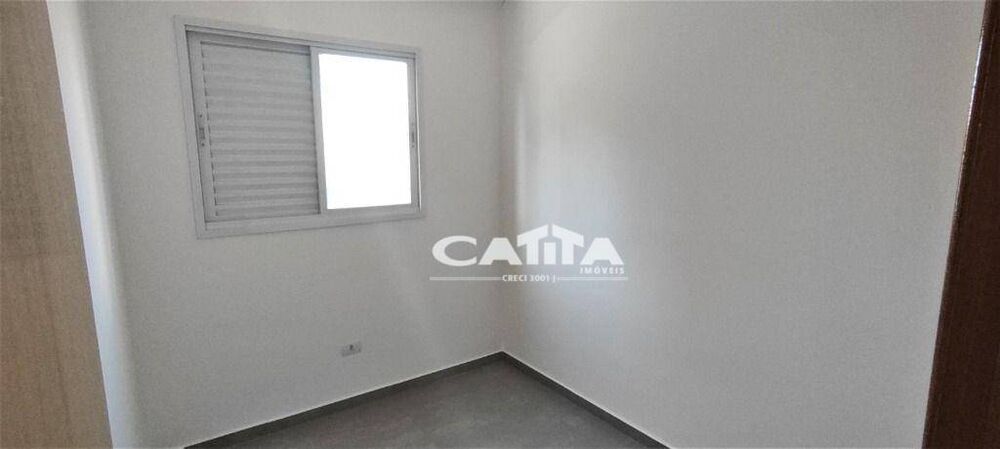 Apartamento à venda com 2 quartos, 42m² - Foto 2