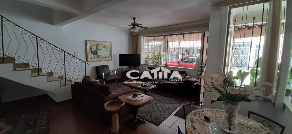 Sobrado, 3 quartos, 240 m² - Foto 1