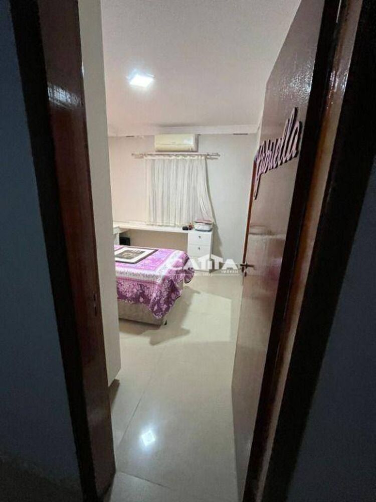 Sobrado, 4 quartos, 350 m² - Foto 2