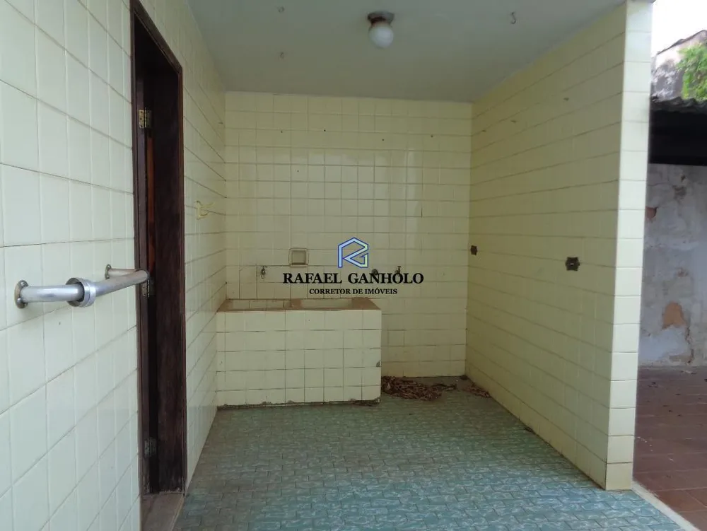 Casa, 3 quartos, 194 m² - Foto 2