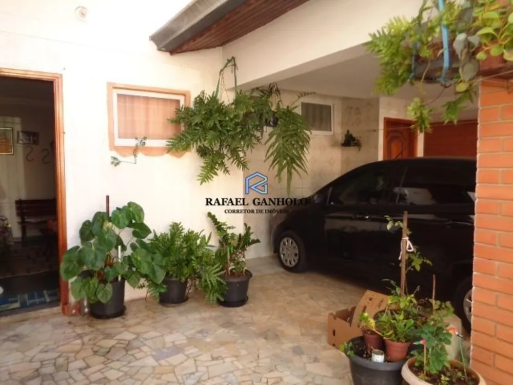 Casa, 4 quartos, 196 m² - Foto 1