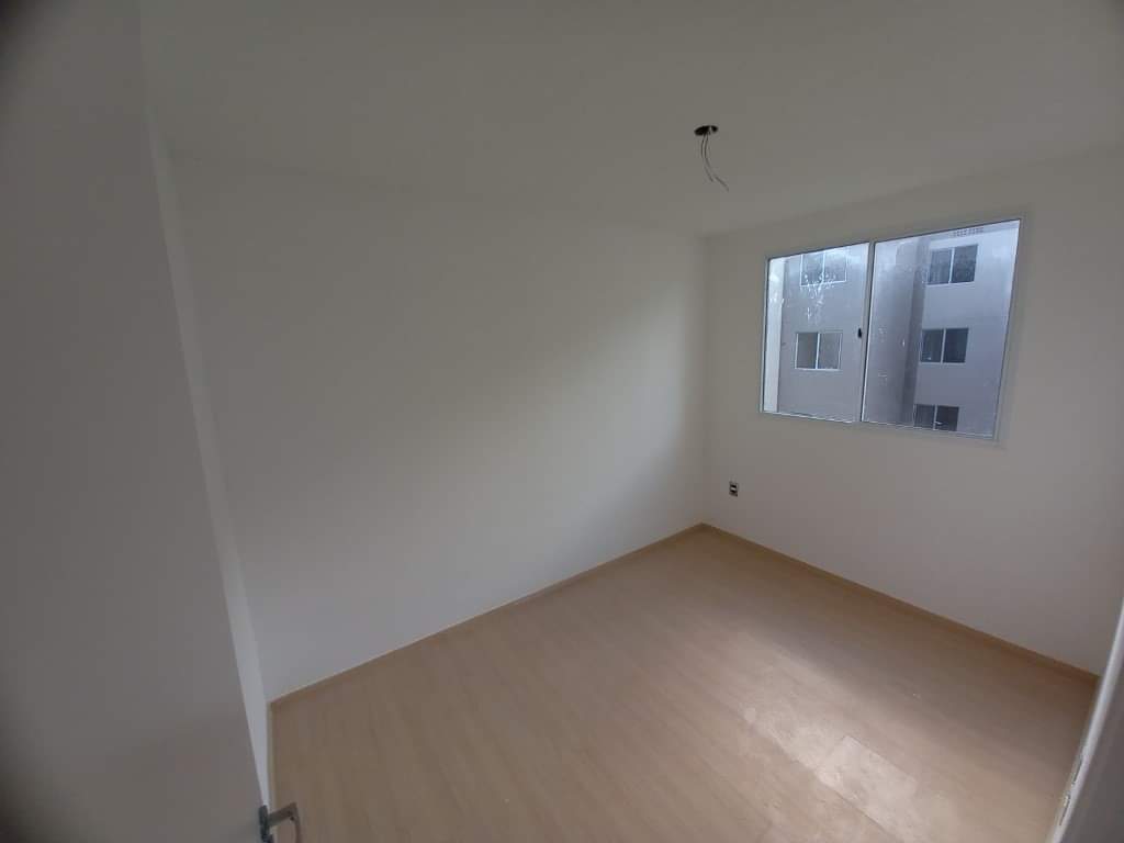 Apartamento à venda com 2 quartos, 41m² - Foto 2