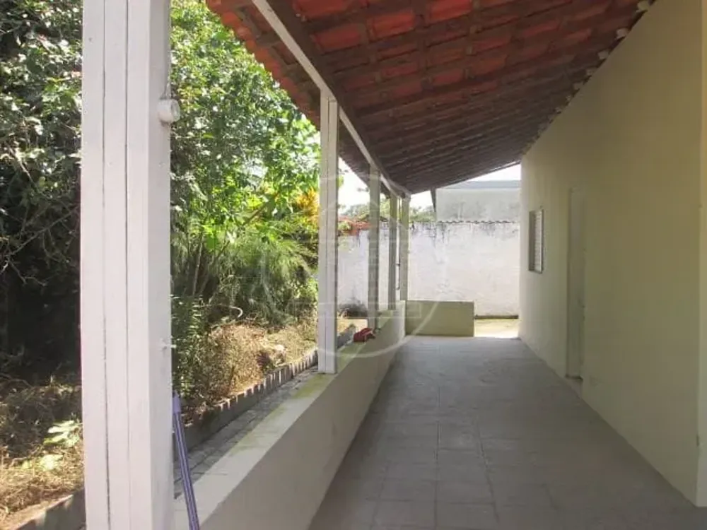Chácara, 3 quartos, 720 m² - Foto 1
