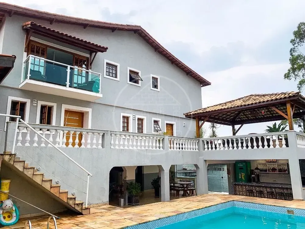 Sobrado, 3 quartos, 390 m² - Foto 1