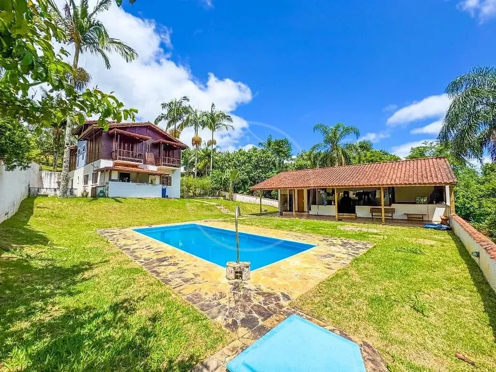 Sobrado, 5 quartos, 238 m² - Foto 1