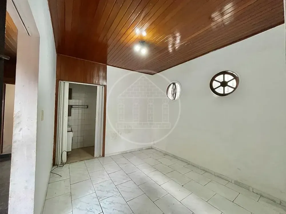 Casa, 3 quartos, 200 m² - Foto 3