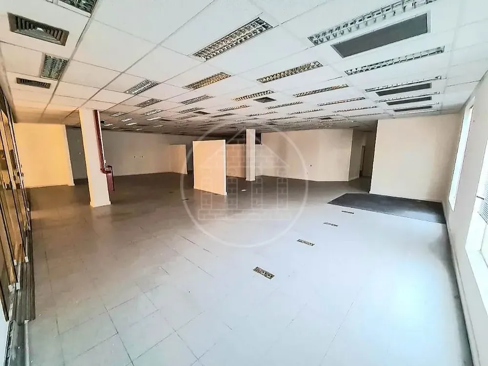 Prédio Inteiro, 871 m² - Foto 1