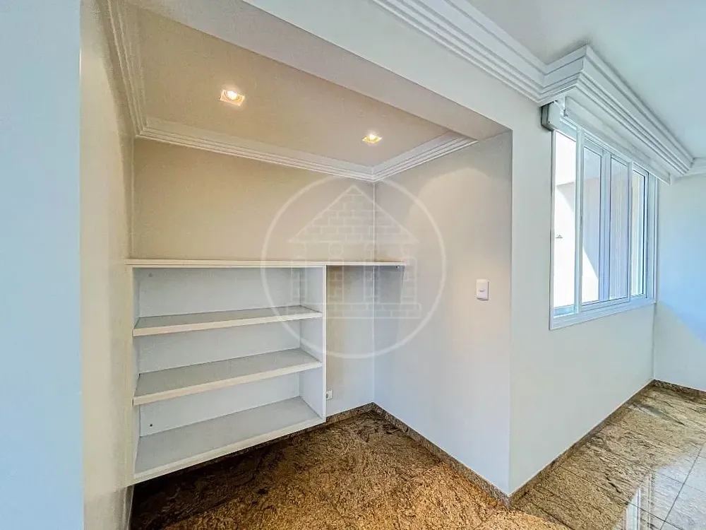 Casa, 3 quartos, 696 m² - Foto 4