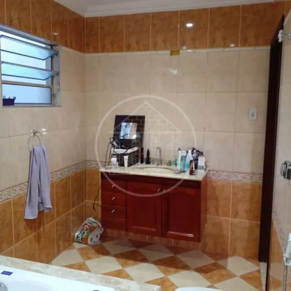 Sobrado, 2 quartos, 220 m² - Foto 1