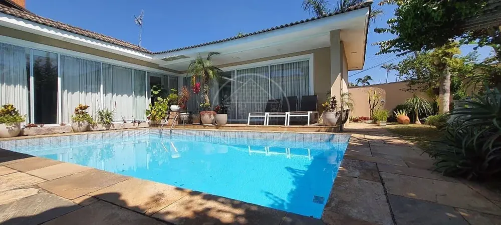Casa, 3 quartos, 632 m² - Foto 1