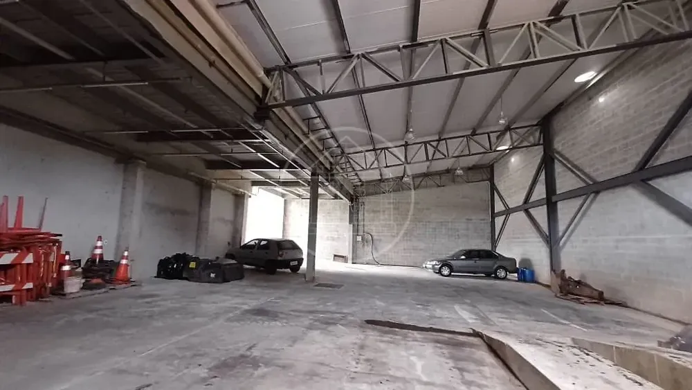 Depósito-Galpão, 750 m² - Foto 1