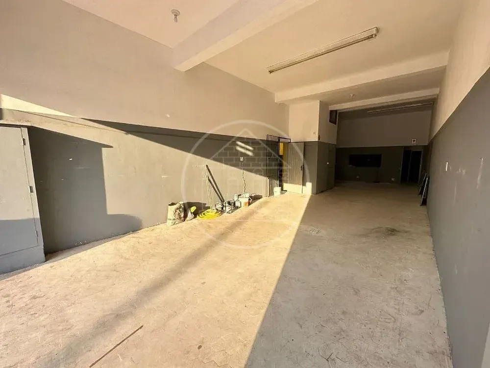 Loja-Salão, 120 m² - Foto 1