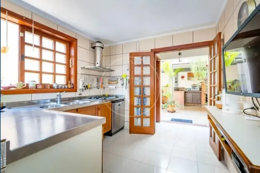 Sobrado, 3 quartos, 173 m² - Foto 1