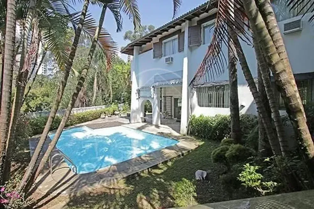 Sobrado, 3 quartos, 450 m² - Foto 1