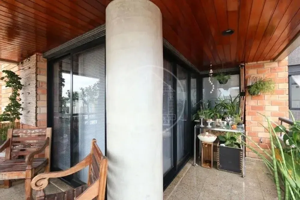 Apartamento, 4 quartos, 240 m² - Foto 1