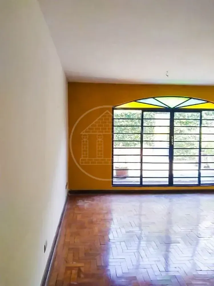 Casa, 3 quartos, 180 m² - Foto 1