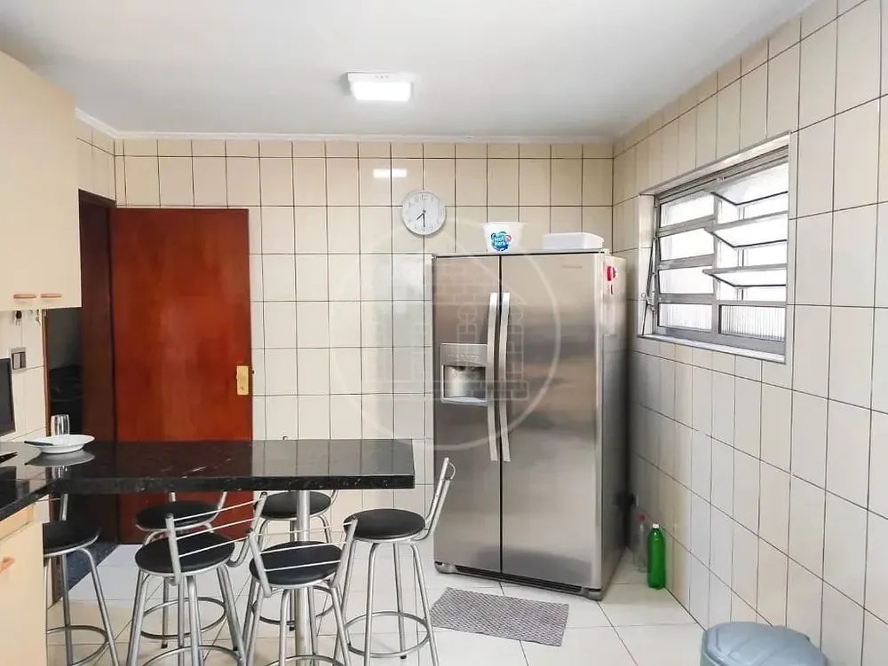 Sobrado, 4 quartos, 200 m² - Foto 2