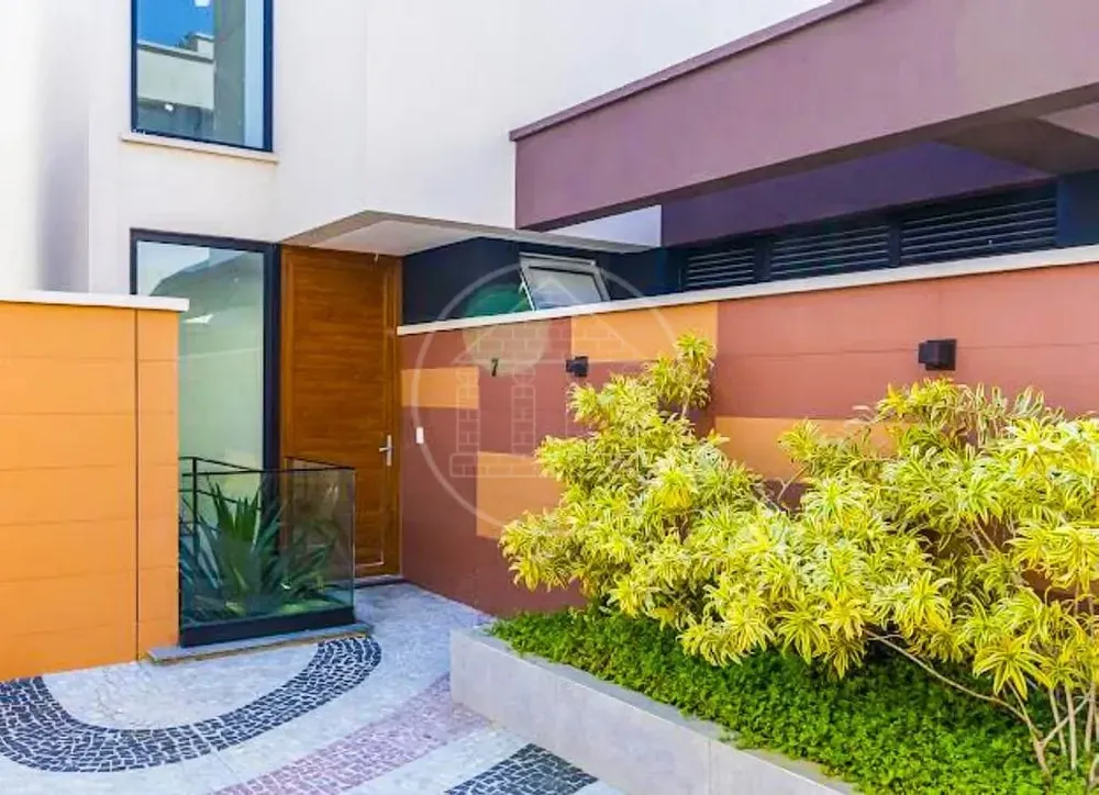 Sobrado, 4 quartos, 350 m² - Foto 1