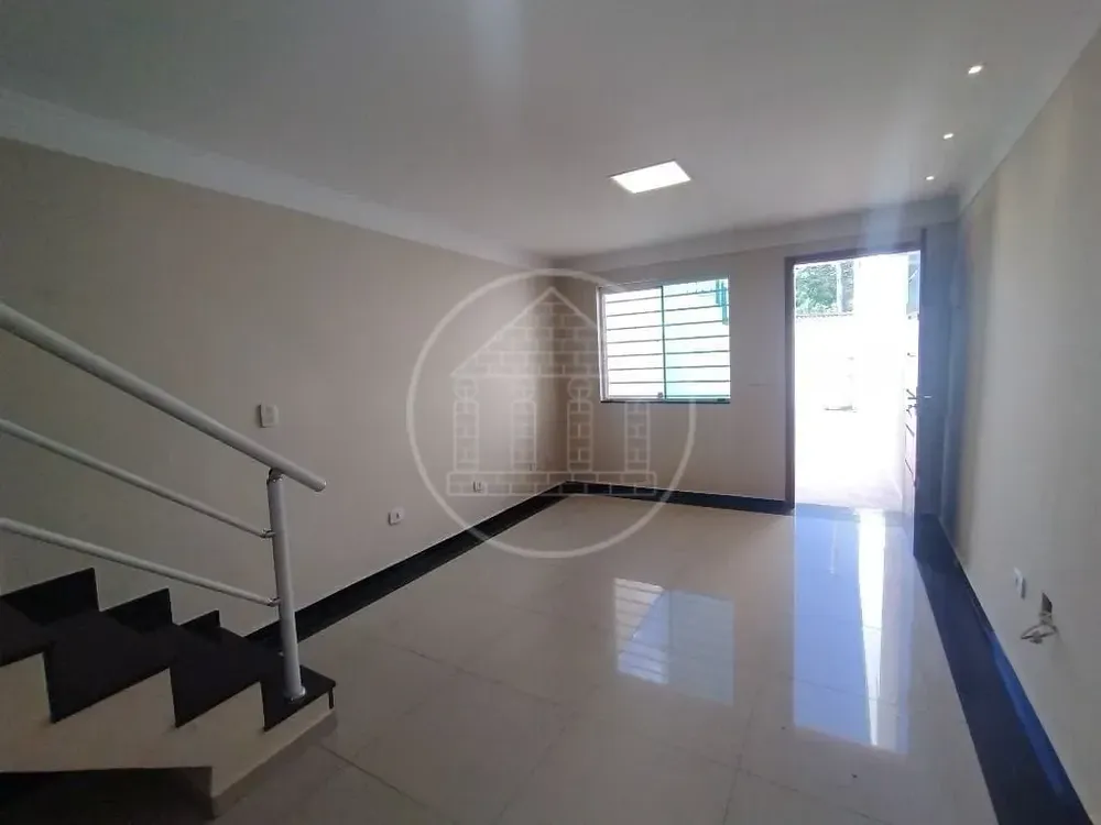 Sobrado, 2 quartos, 66 m² - Foto 2