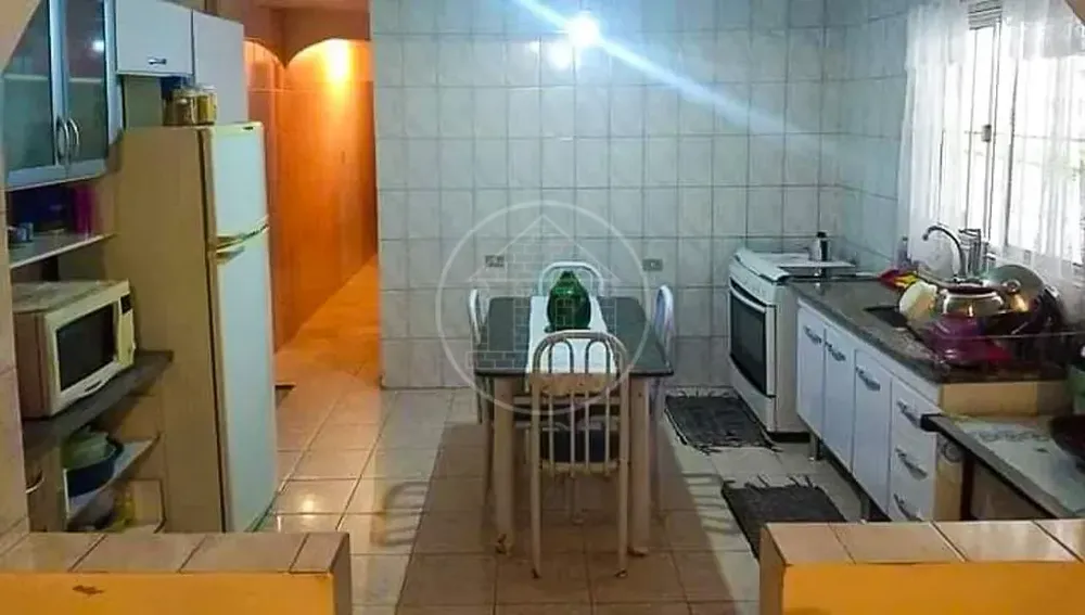 Casa, 2 quartos, 200 m² - Foto 12