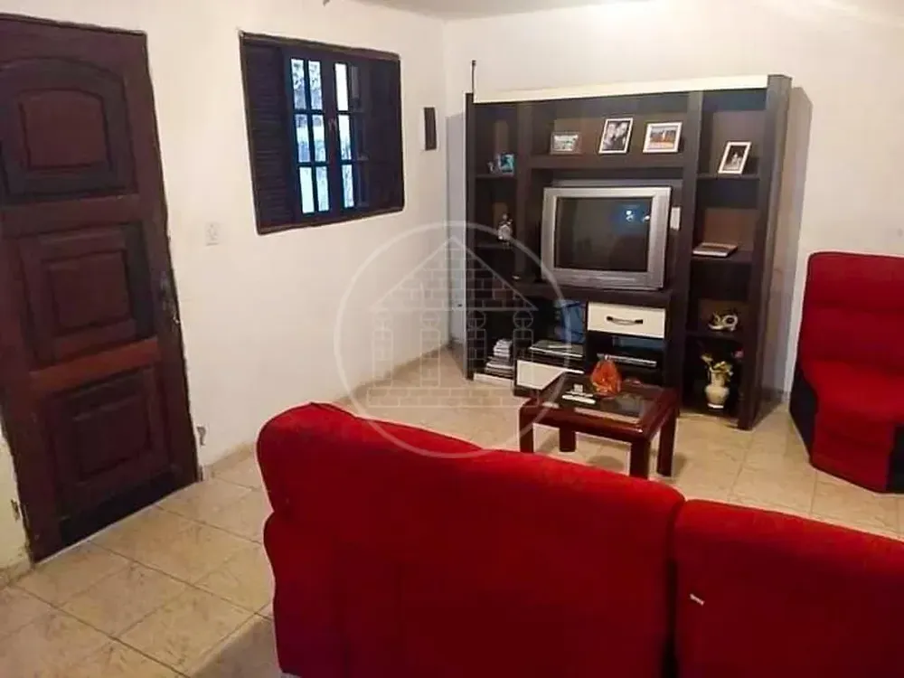 Casa, 2 quartos, 200 m² - Foto 1
