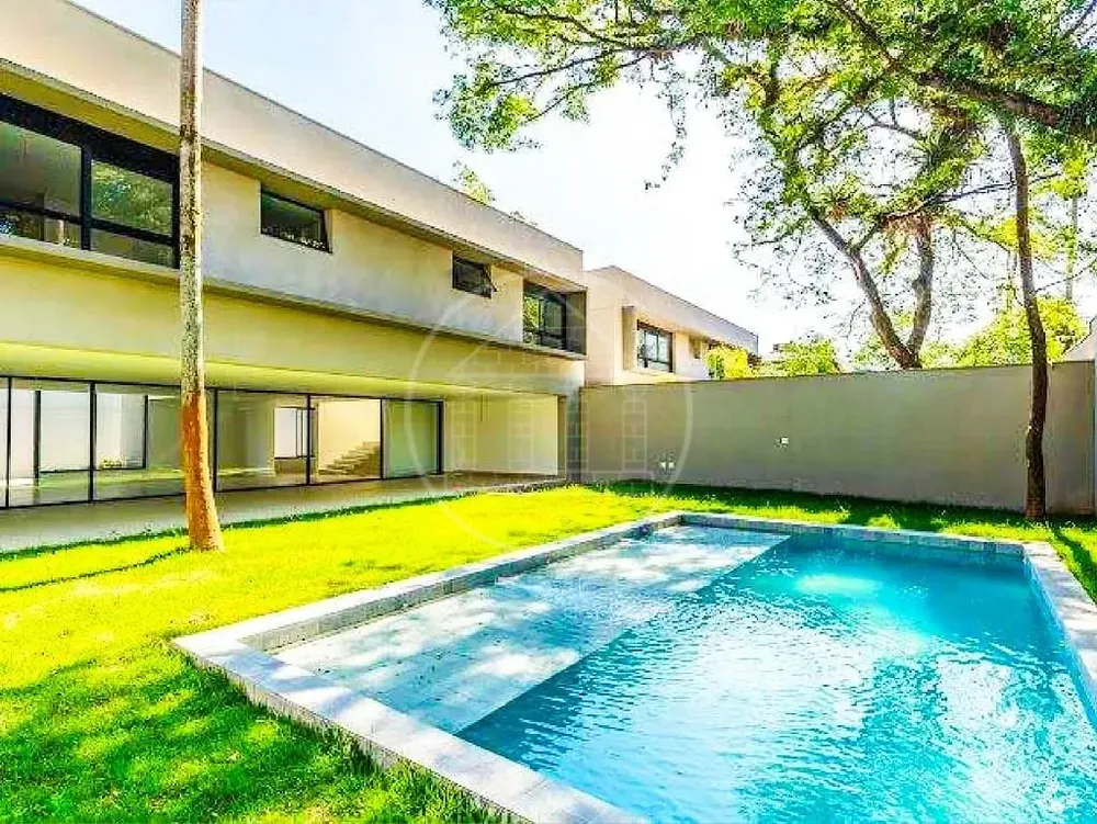 Sobrado, 4 quartos, 935 m² - Foto 1