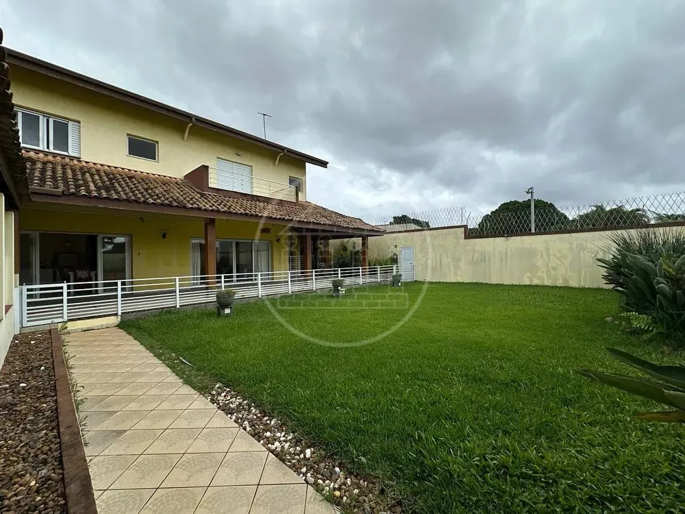 Casa, 3 quartos, 400 m² - Foto 1