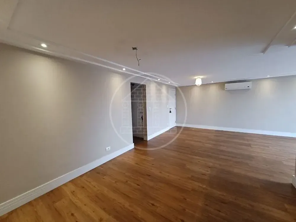 Apartamento, 3 quartos, 140 m² - Foto 11