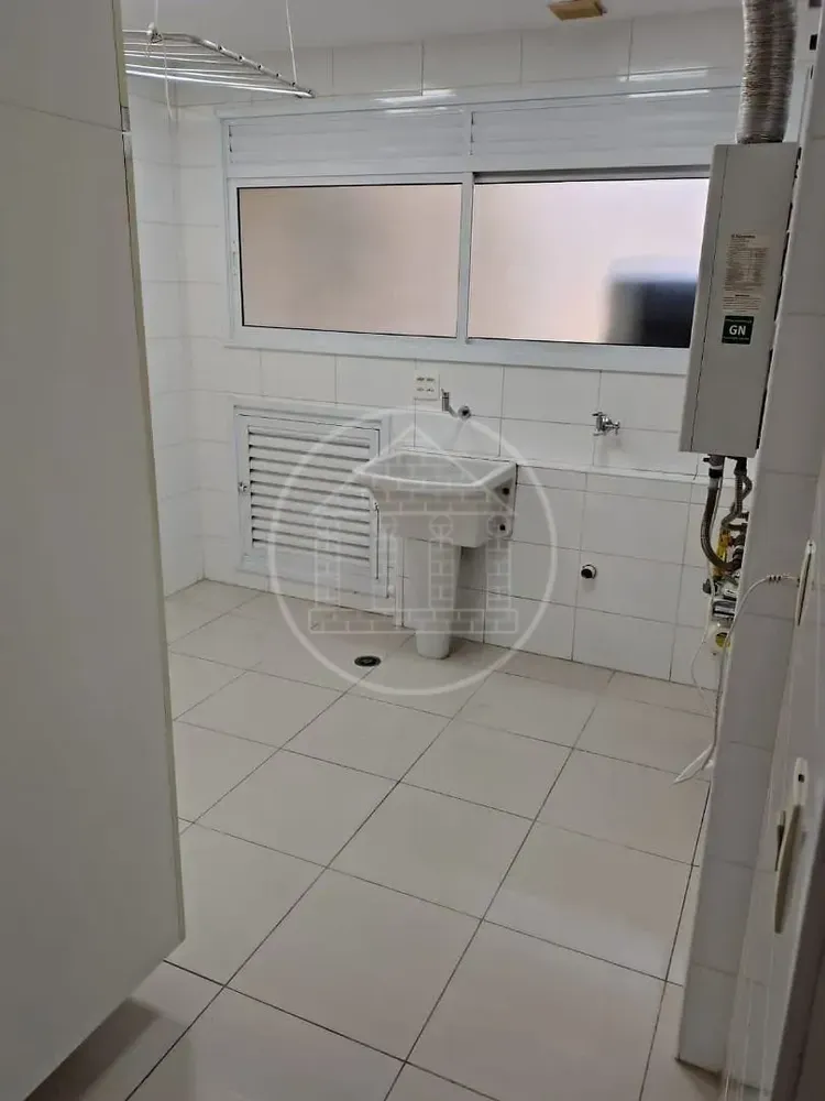 Apartamento, 4 quartos, 247 m² - Foto 3