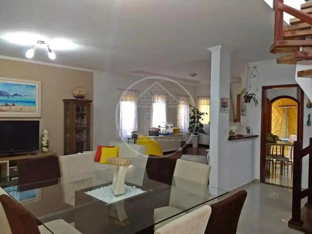 Sobrado, 3 quartos, 240 m² - Foto 4