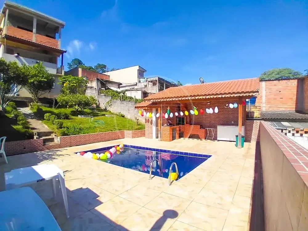Chácara, 3 quartos, 800 m² - Foto 1