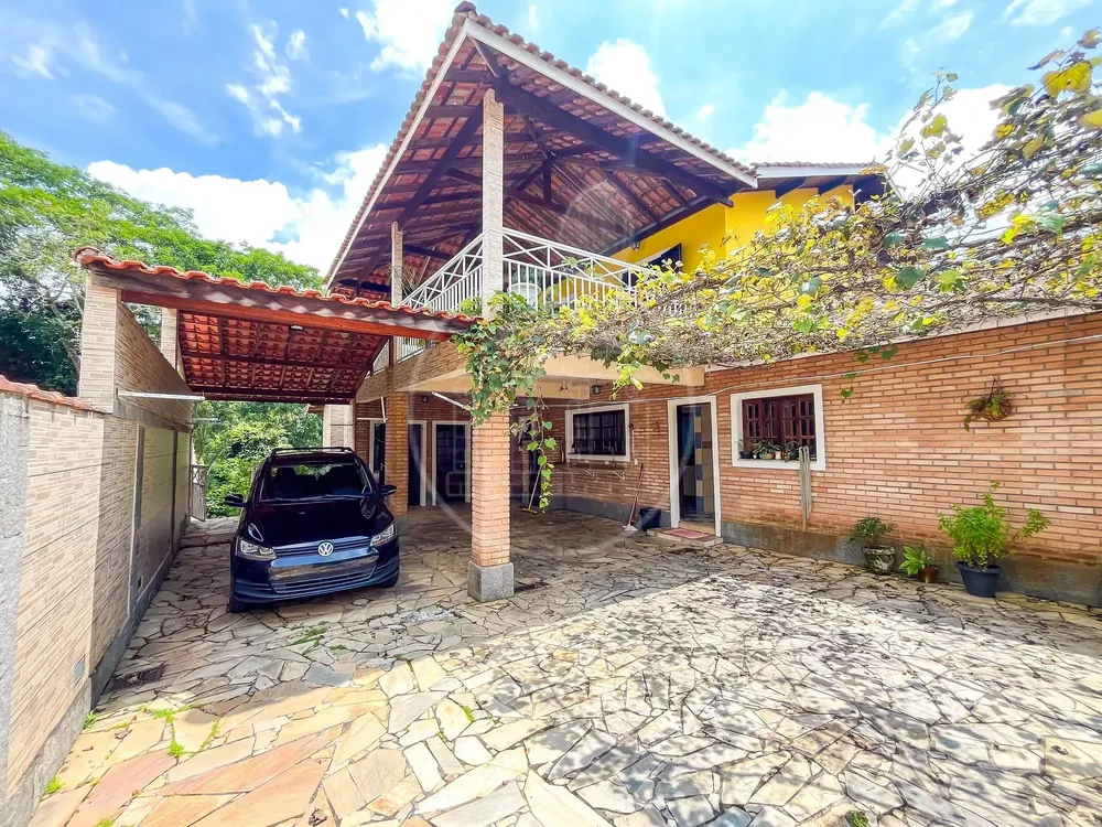 Sobrado, 5 quartos, 300 m² - Foto 1