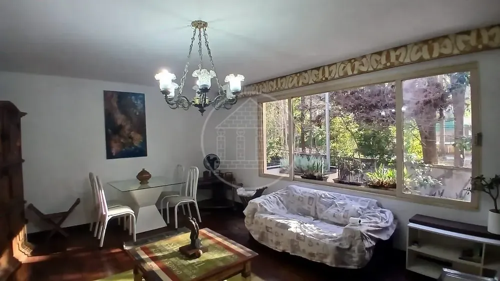 Casa, 3 quartos, 249 m² - Foto 1