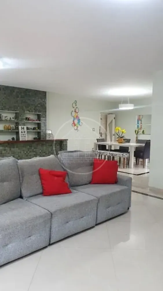 Sobrado, 4 quartos, 331 m² - Foto 2