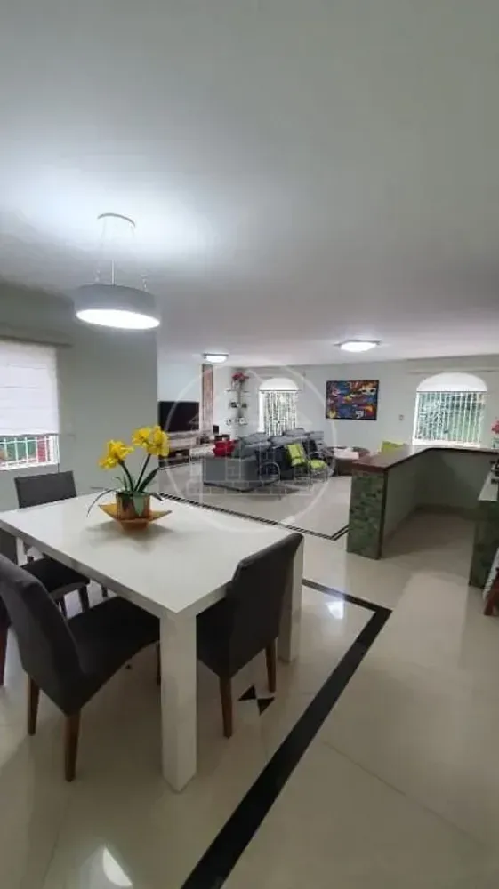 Sobrado, 4 quartos, 331 m² - Foto 3