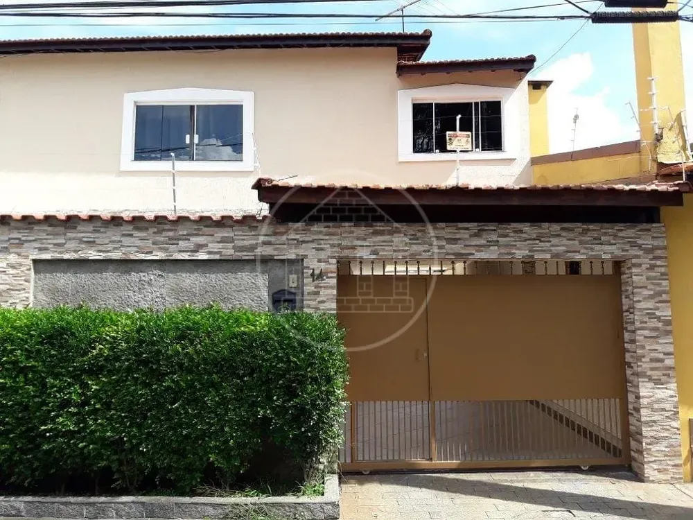 Sobrado, 4 quartos, 180 m² - Foto 1