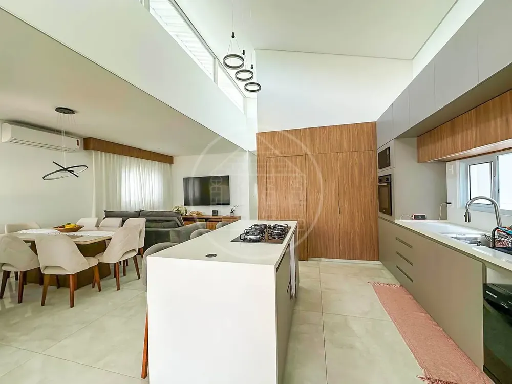 Casa, 3 quartos, 181 m² - Foto 4