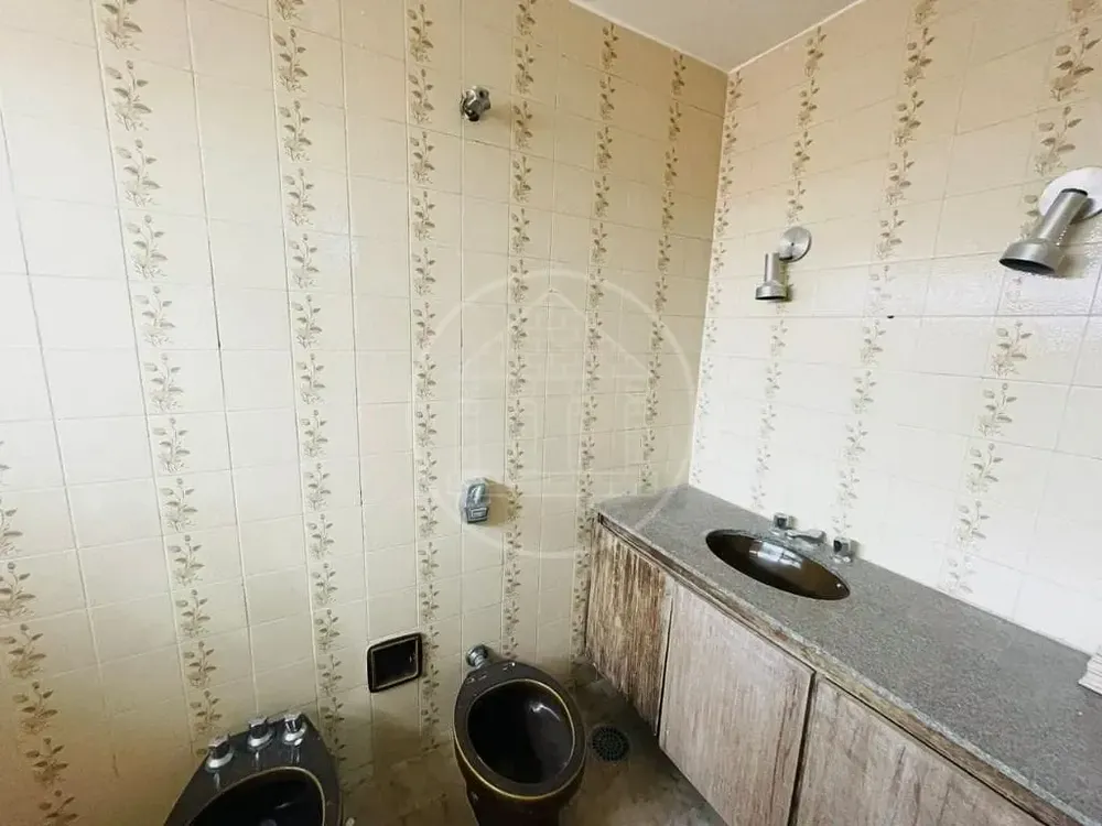 Sobrado, 3 quartos, 270 m² - Foto 2